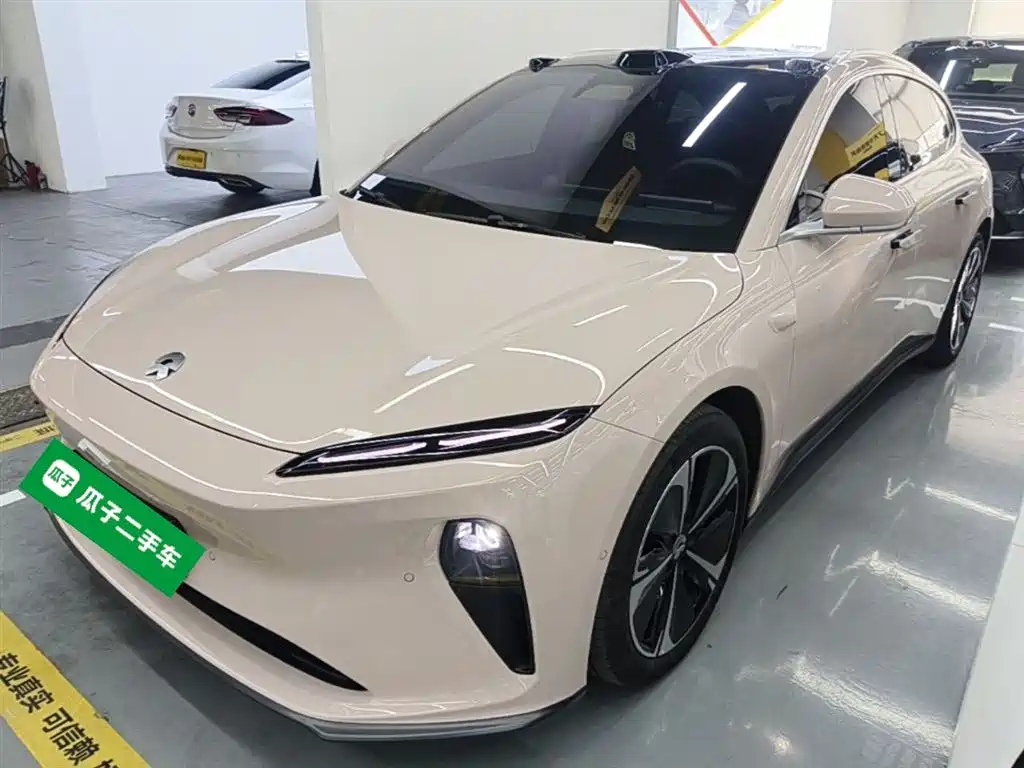 NIO ET5T 2024