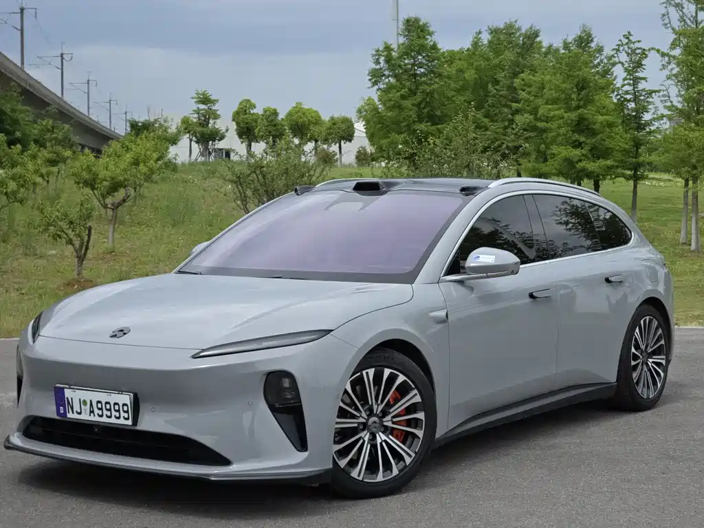 NIO ET5T 2024