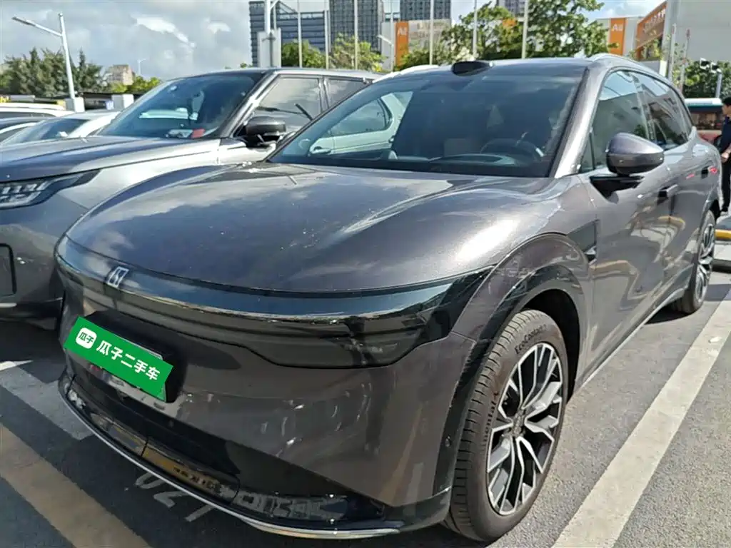 Zeekr 7X 2025