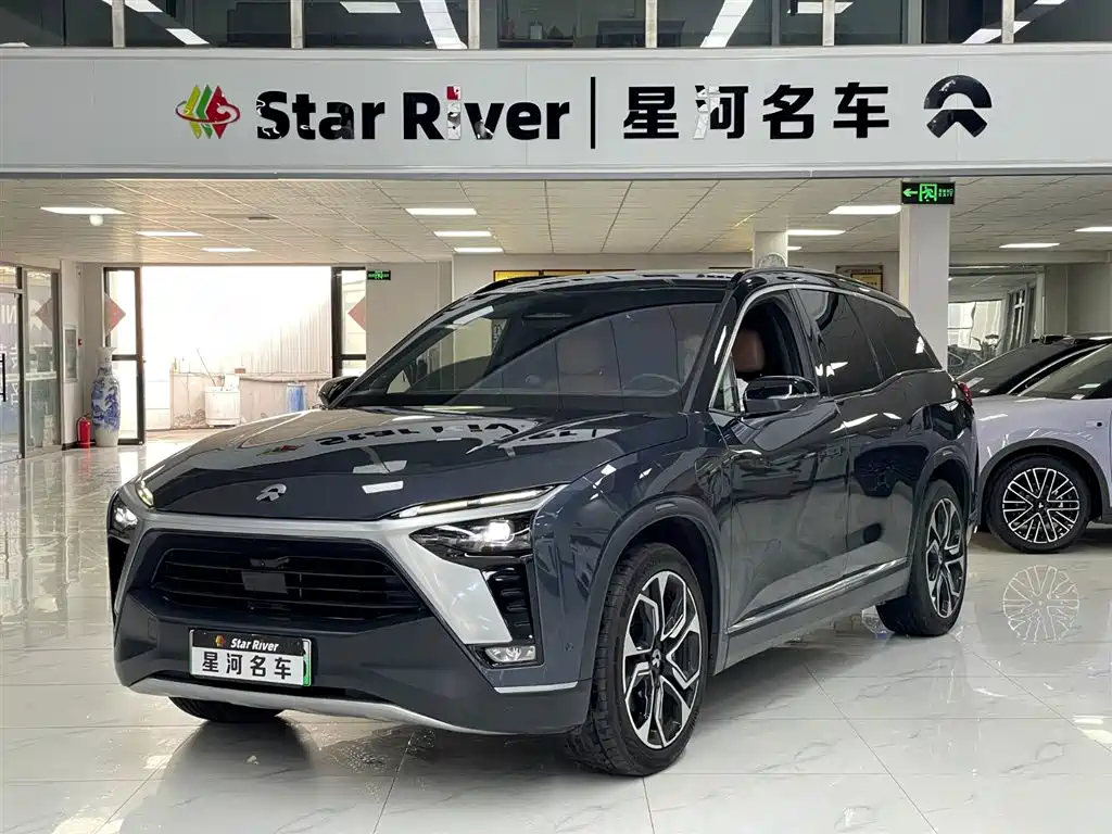 NIO ES8 2022
