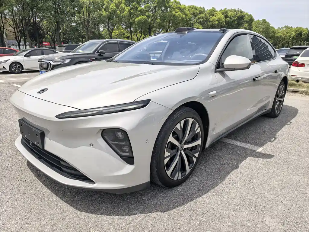 NIO ET7 2022