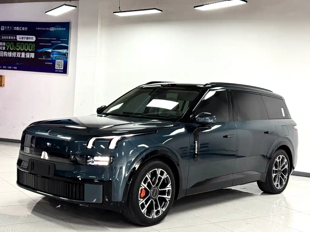 Lynk & Co 领克900 2025