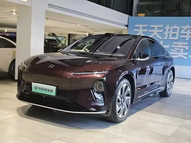 NIO ET9 2025