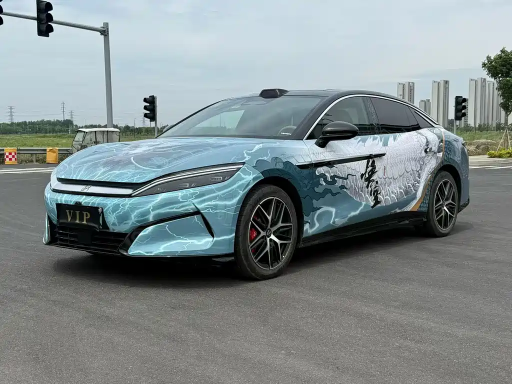 BYD 汉L 2025