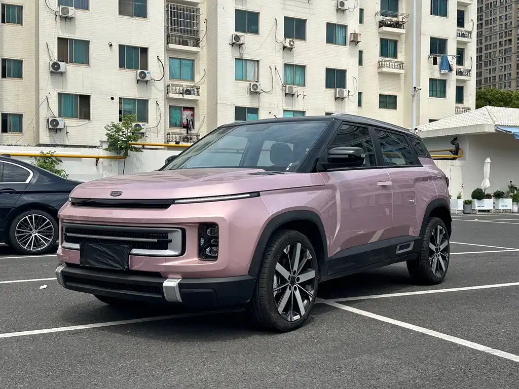 Geely Icon 2023