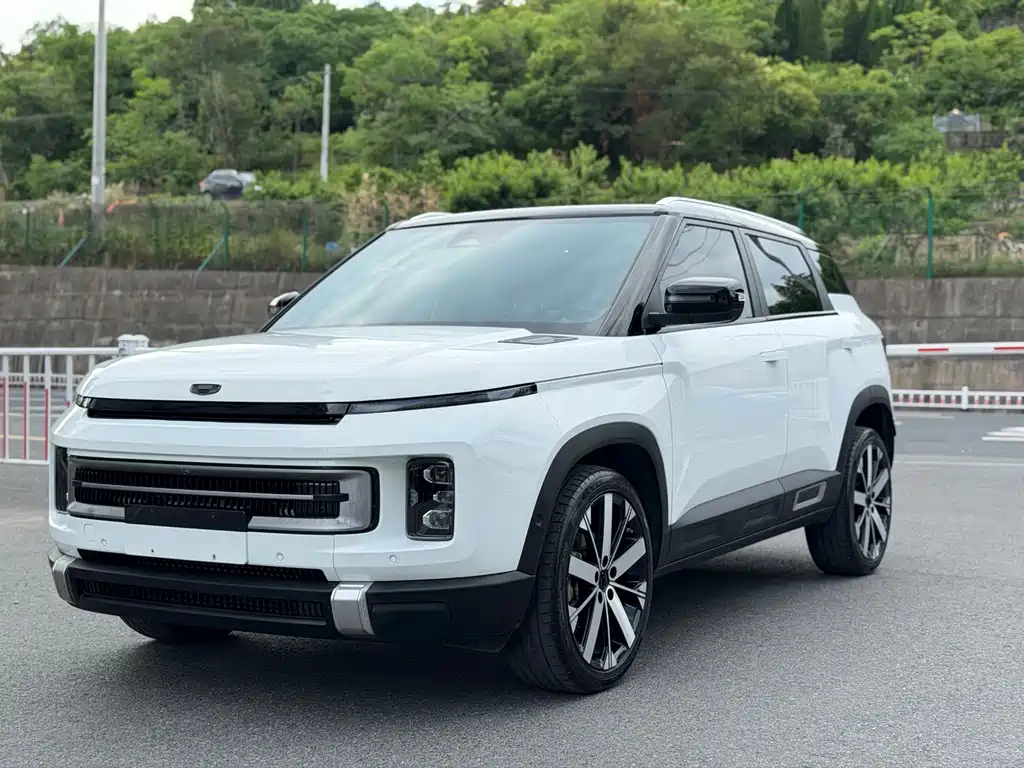 Geely Icon 2022