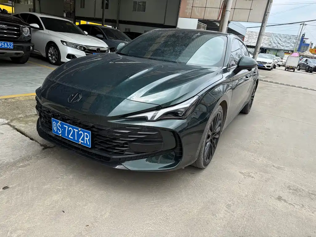MG MG7 2023