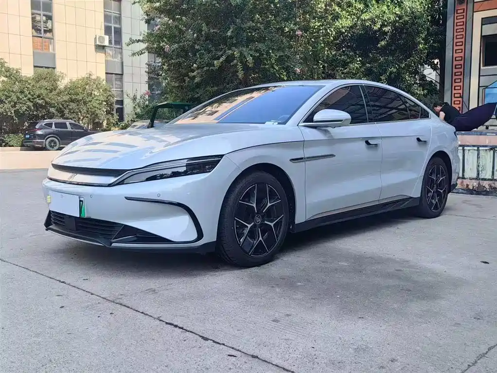 BYD Han 2024