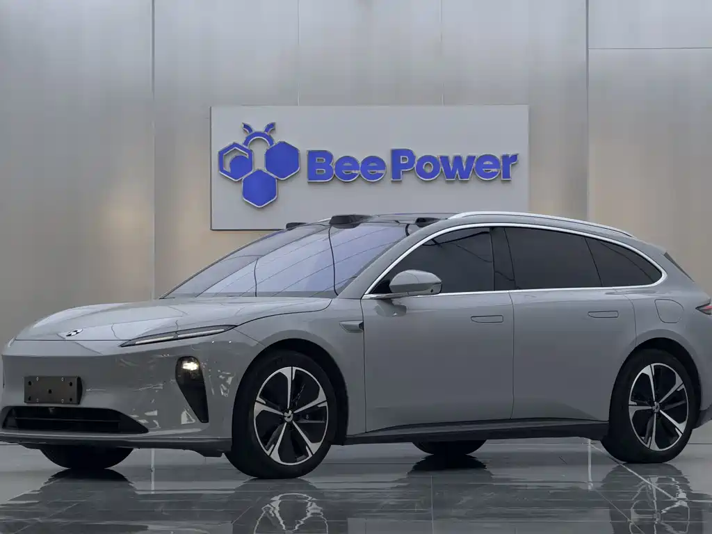 NIO ET5T 2023
