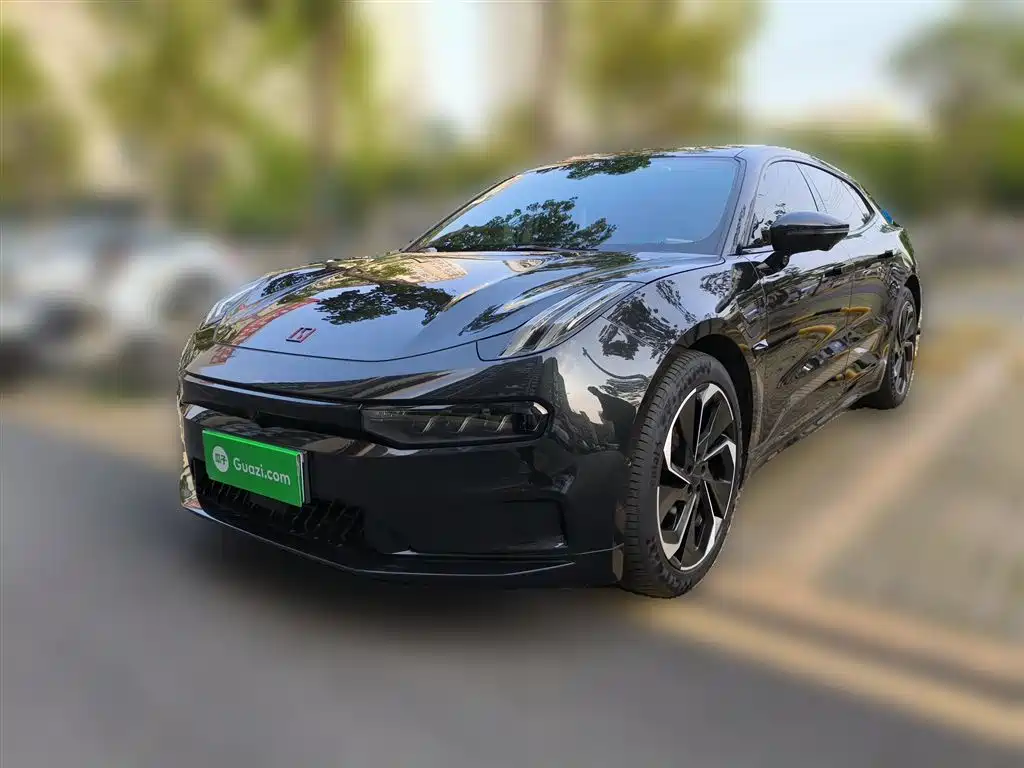 Zeekr 001 2022