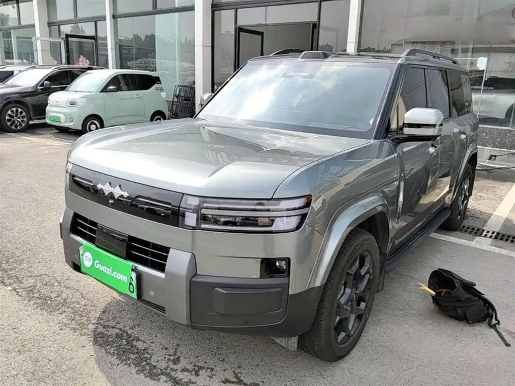 Fang Cheng Bao 钛7 2025