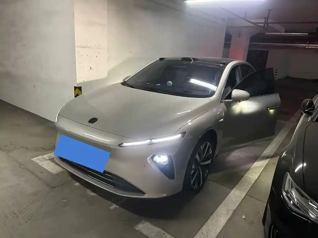 NIO ET7 2022