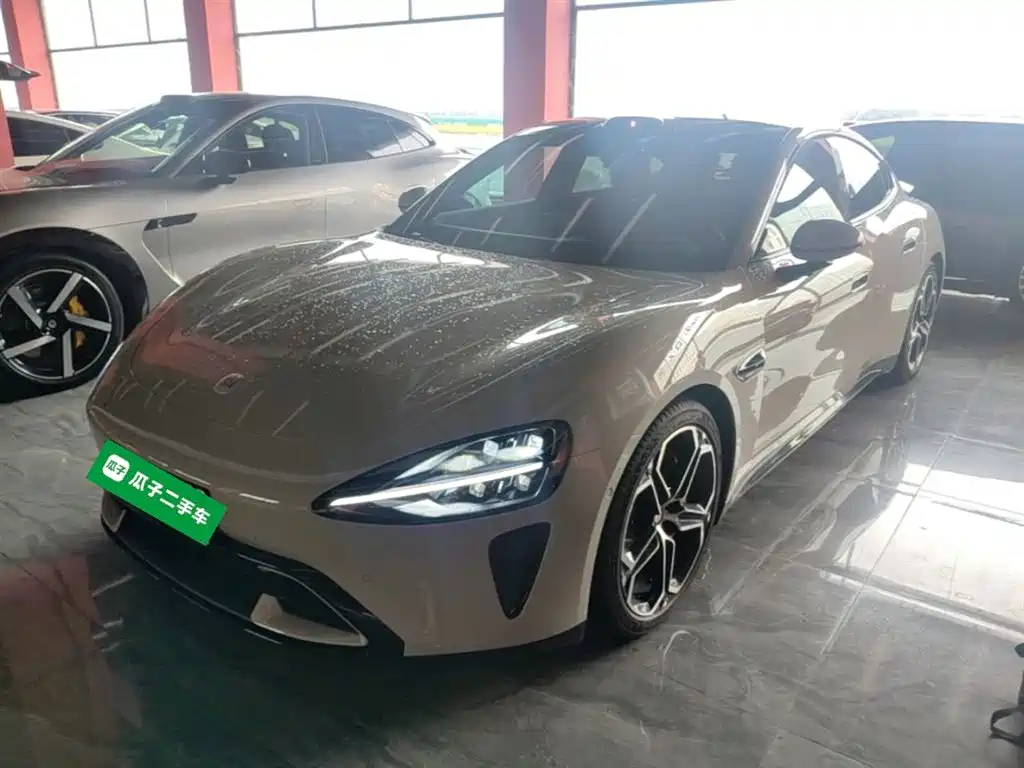 Xiaomi SU7 2024