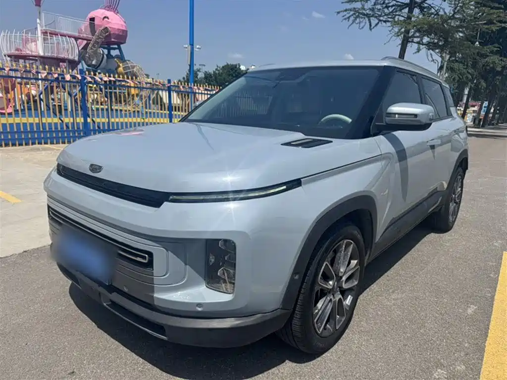 Geely Icon 2021