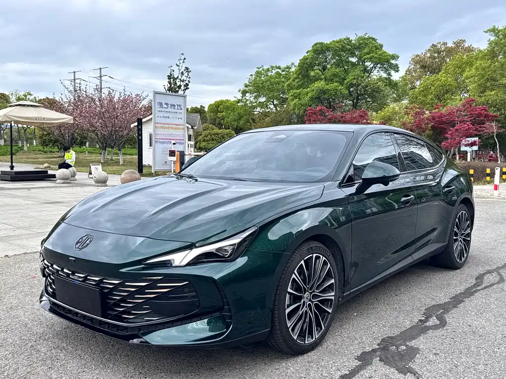 MG MG7 2023
