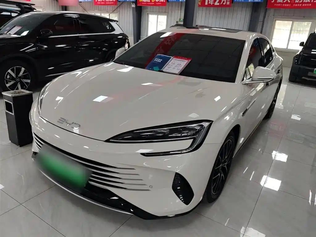 BYD Seal 07 DM-i 2024