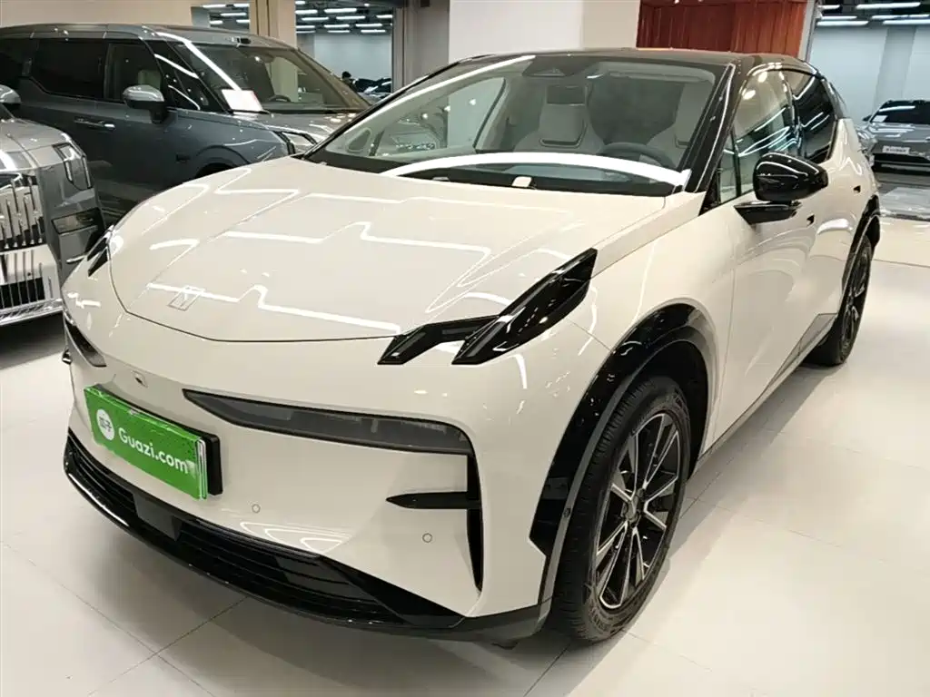Zeekr X 2024