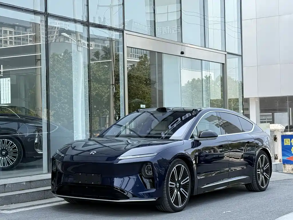 NIO ET9 2025