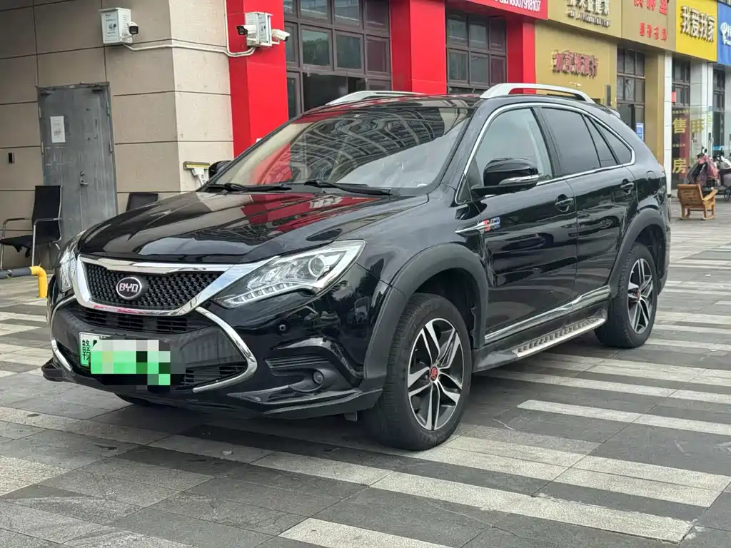 BYD Tang New Energy 2015