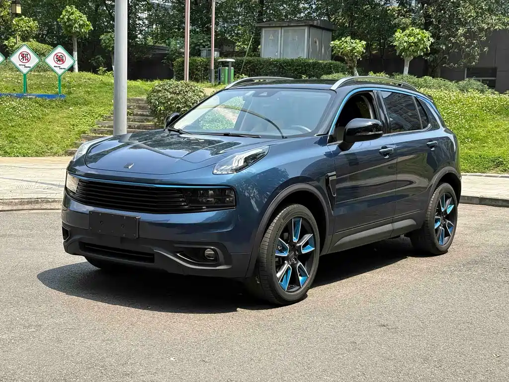 Lynk & Co 01 2018