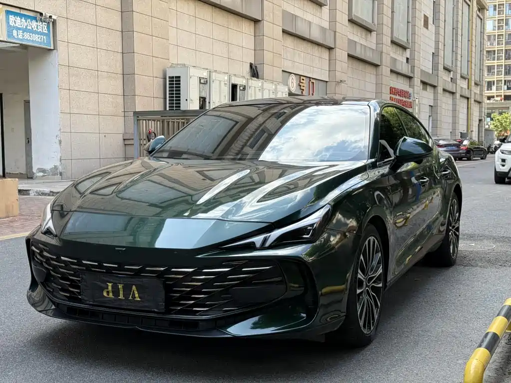 MG MG7 2023