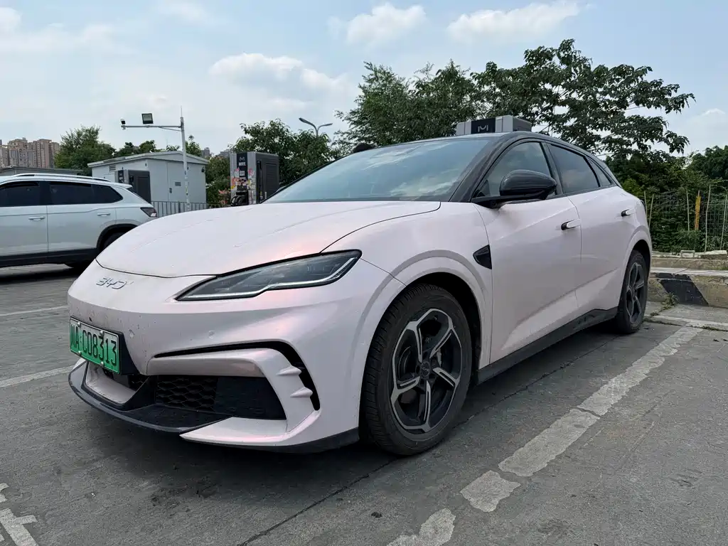 BYD Seal 06GT 2025