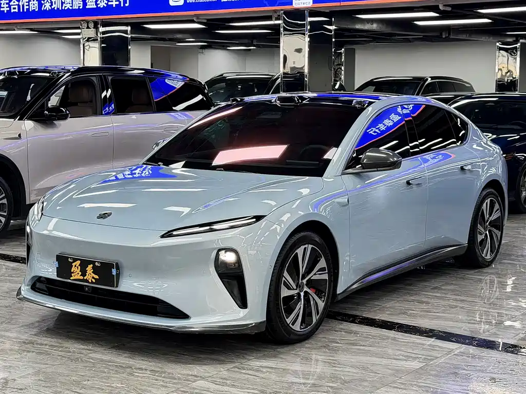 NIO ET5 2022