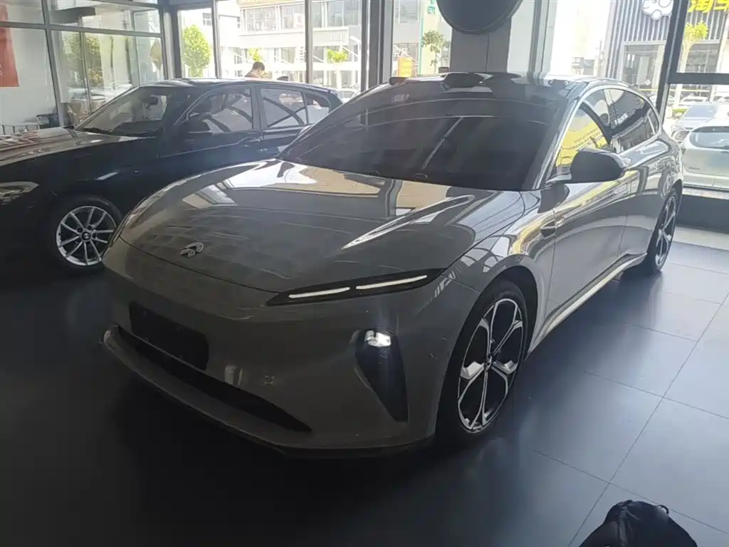 NIO ET5T 2023