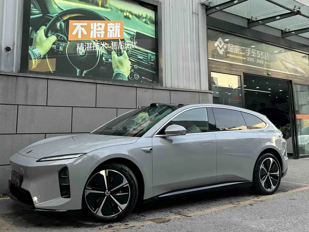 NIO ET5T 2025