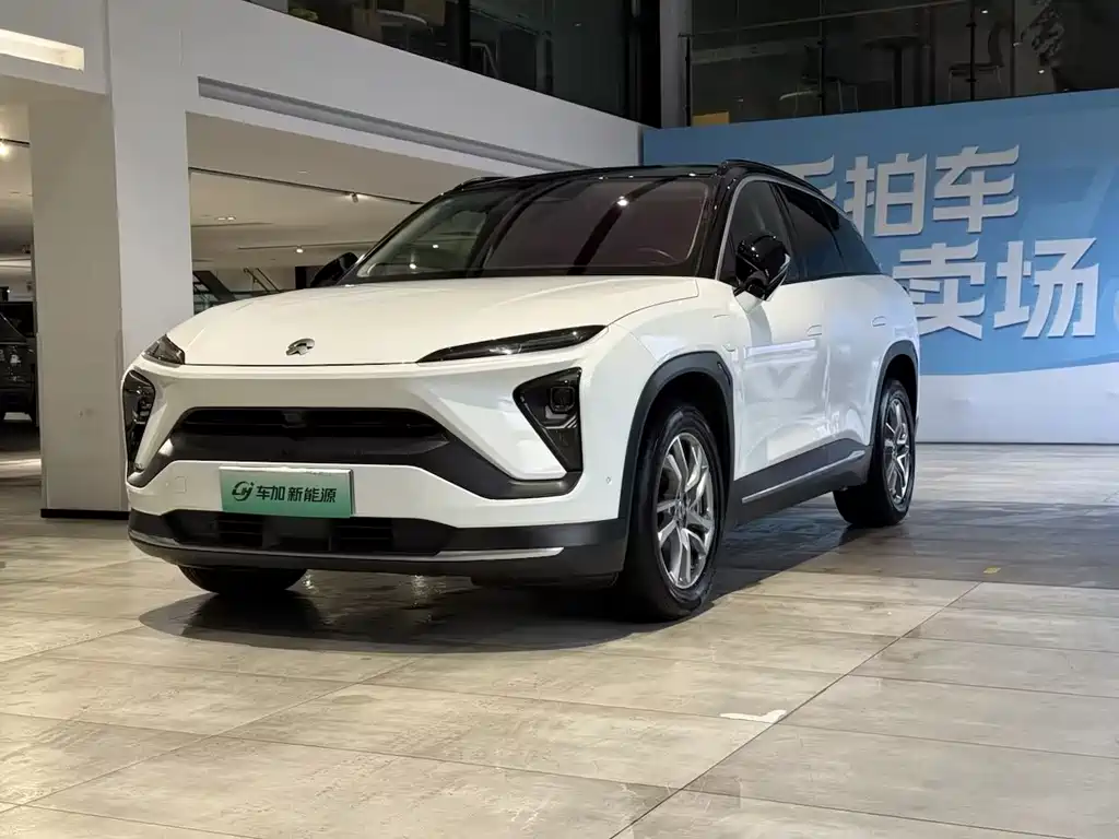NIO ES6 2020