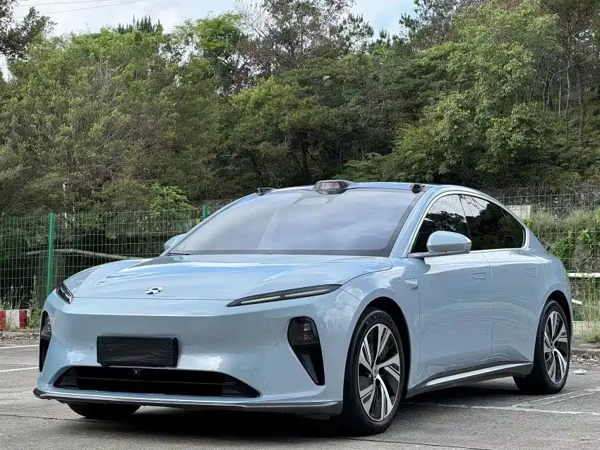 NIO ET5 2022