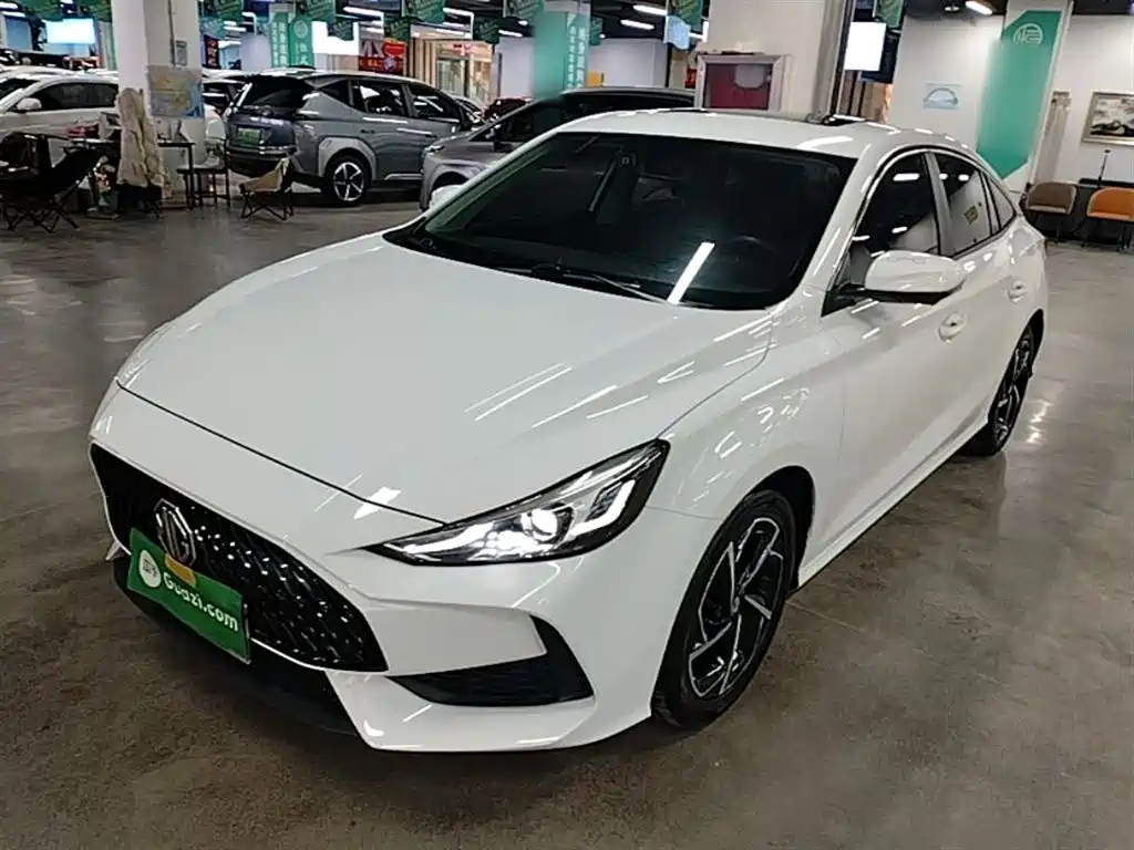 MG MG5 2021