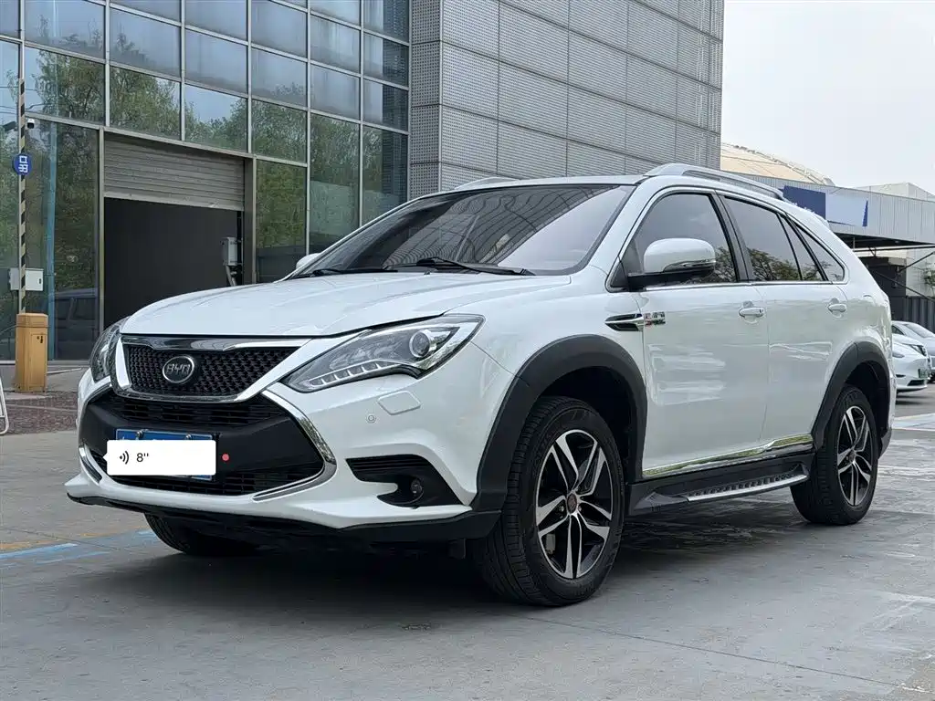BYD Tang New Energy 2015