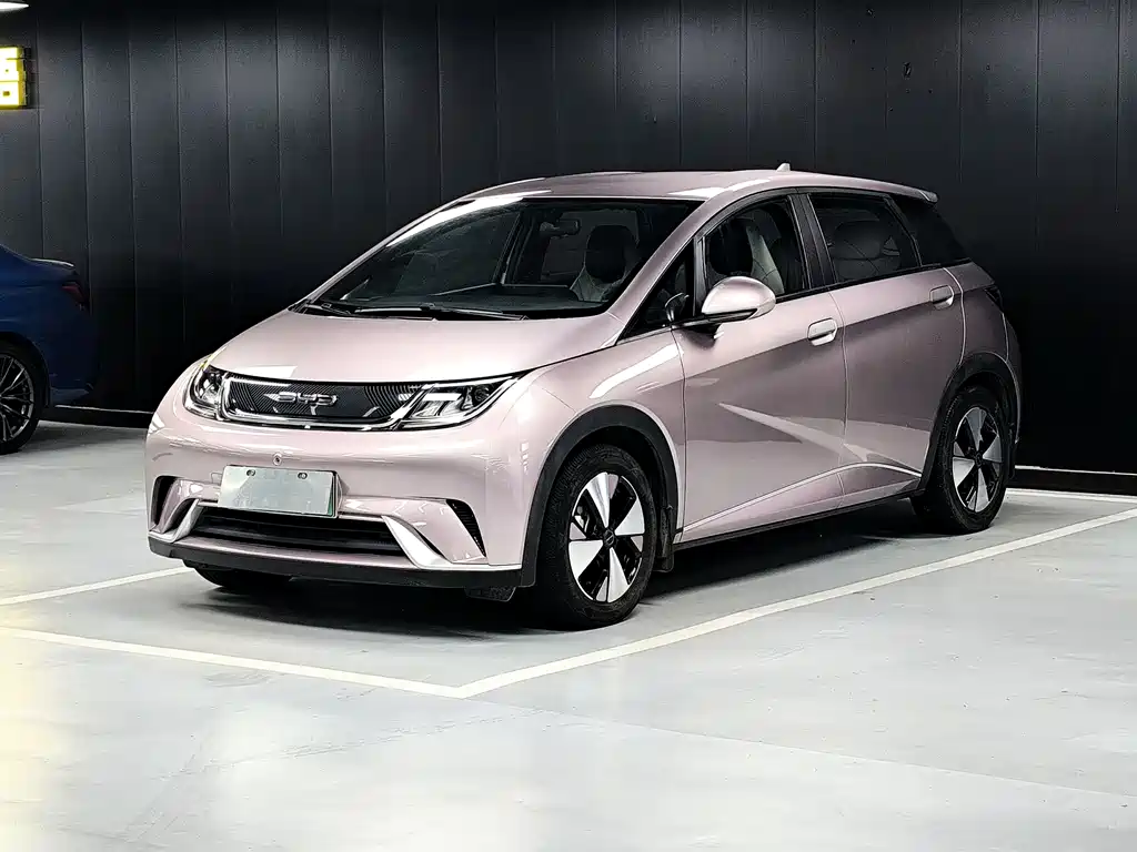 BYD Dolphin 2023