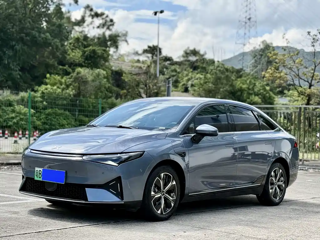 XPENG P5 2022