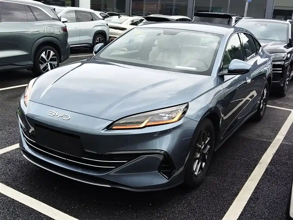 BYD 海豹06 2025
