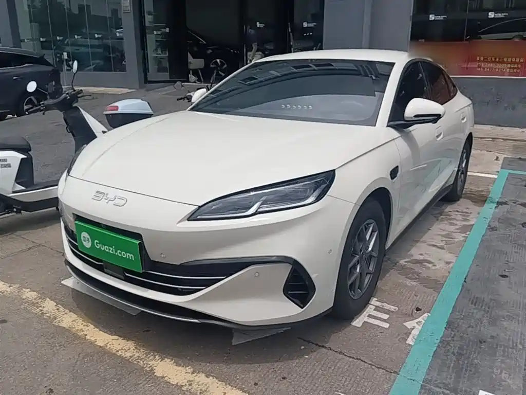 BYD 海豹06 2025