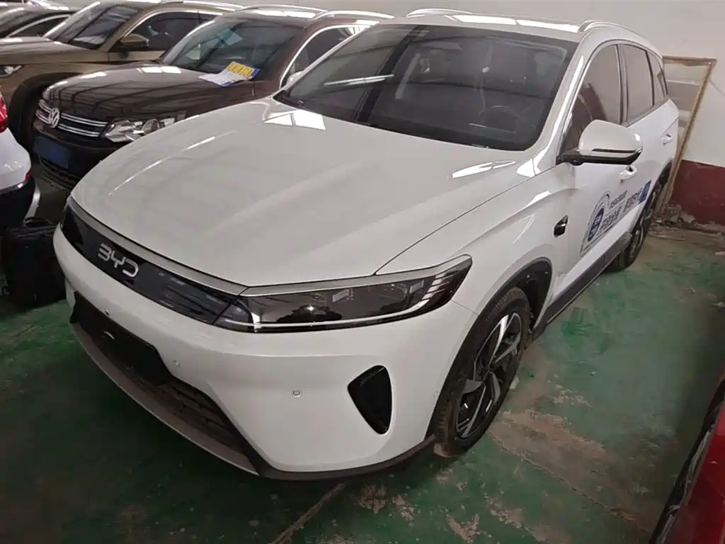 BYD Seal 05 DM-i 2025