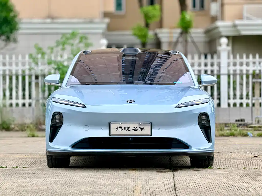 NIO ET5T 2024