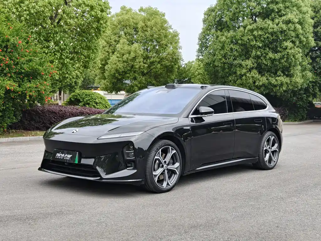 NIO ET5T 2025