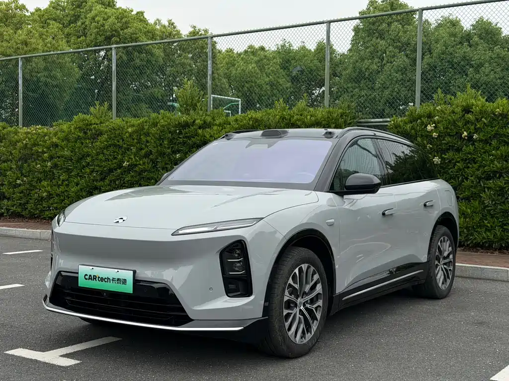 NIO ES6 2025