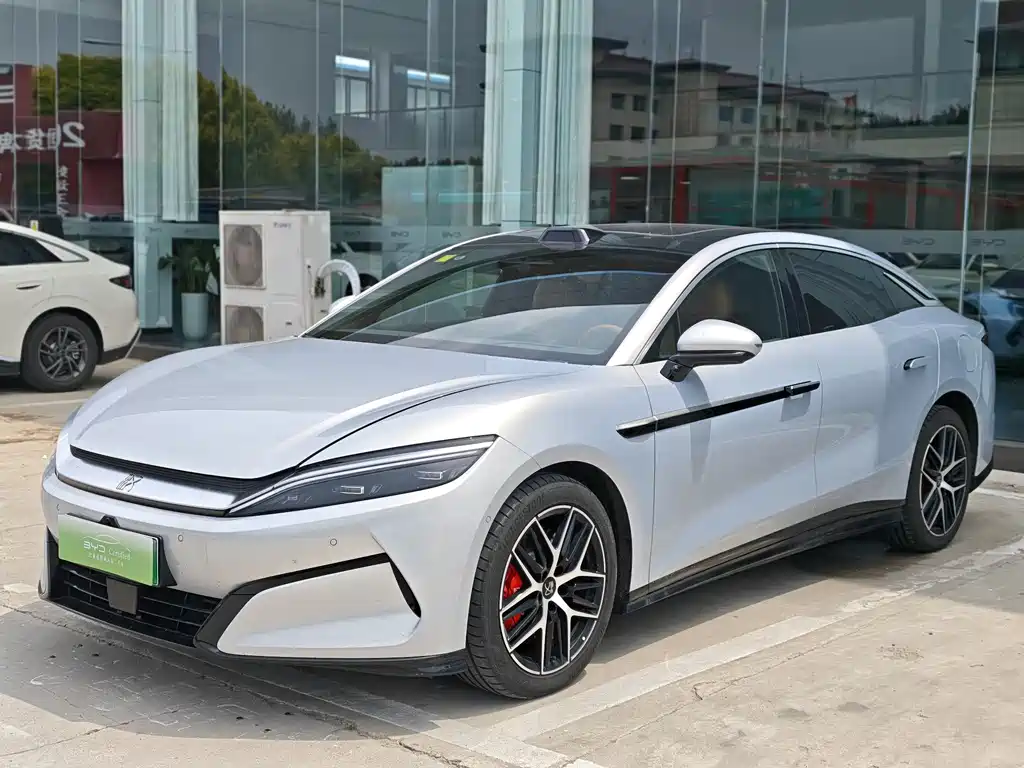 BYD 汉L 2025