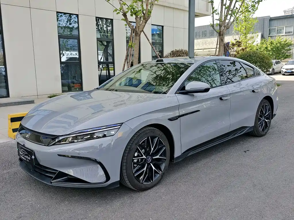 BYD Han 2025