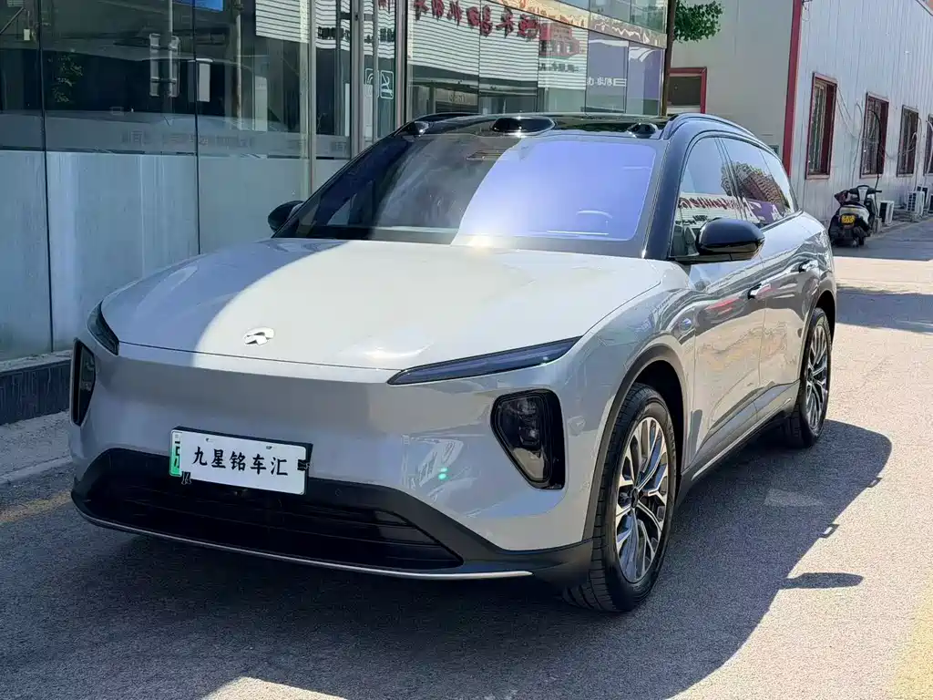 NIO ES6 2025
