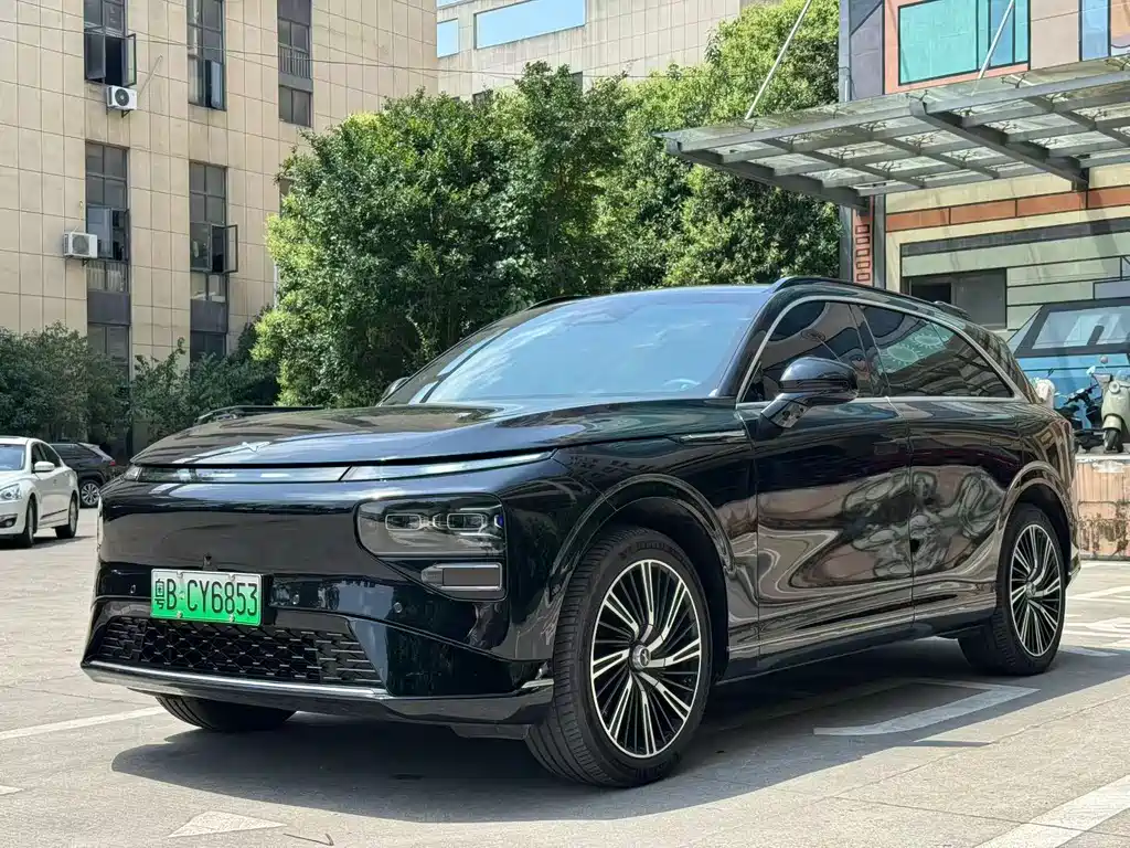 XPENG G9 2025