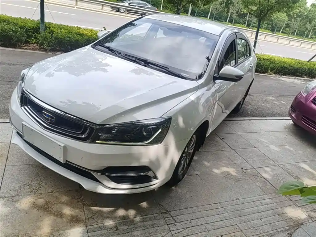 Geely Emgrand 2019