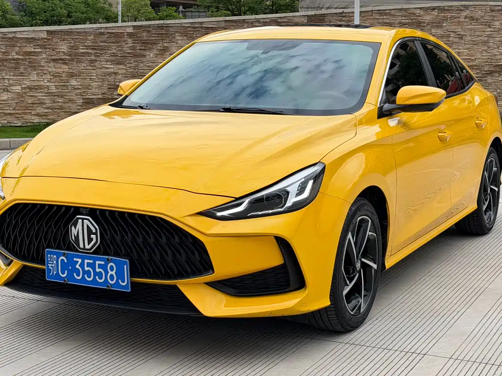 MG MG5 2021