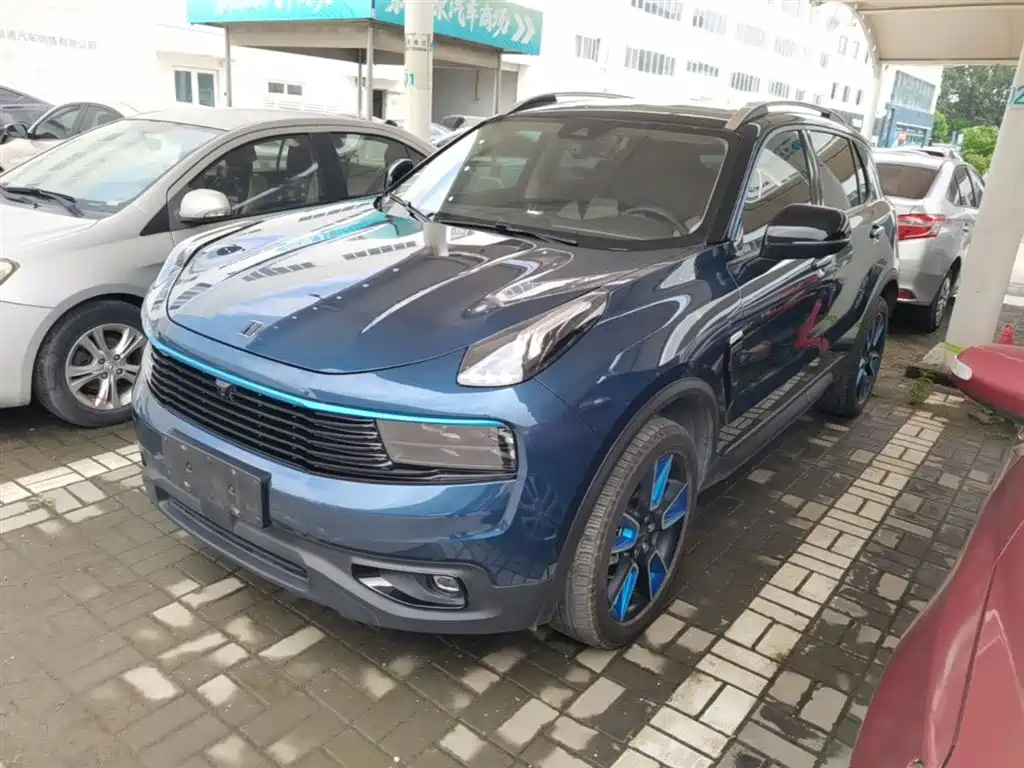 Lynk & Co 01 2021
