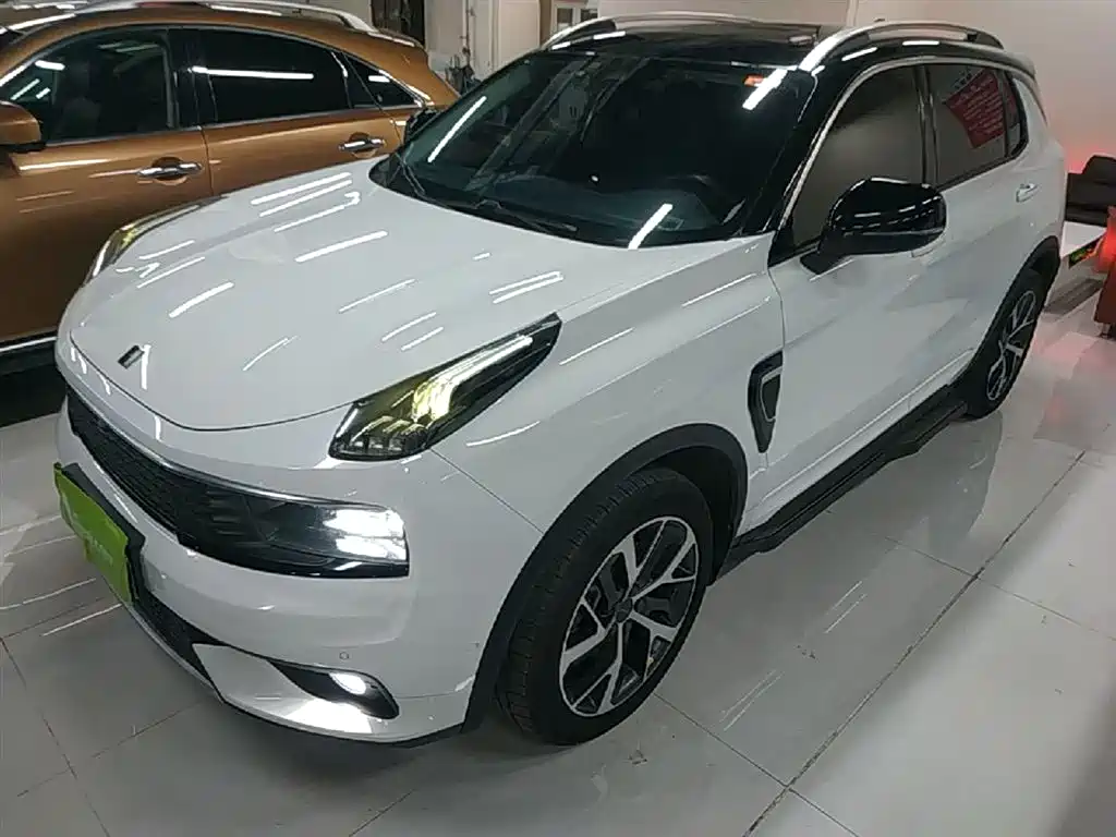 Lynk & Co 01 2018