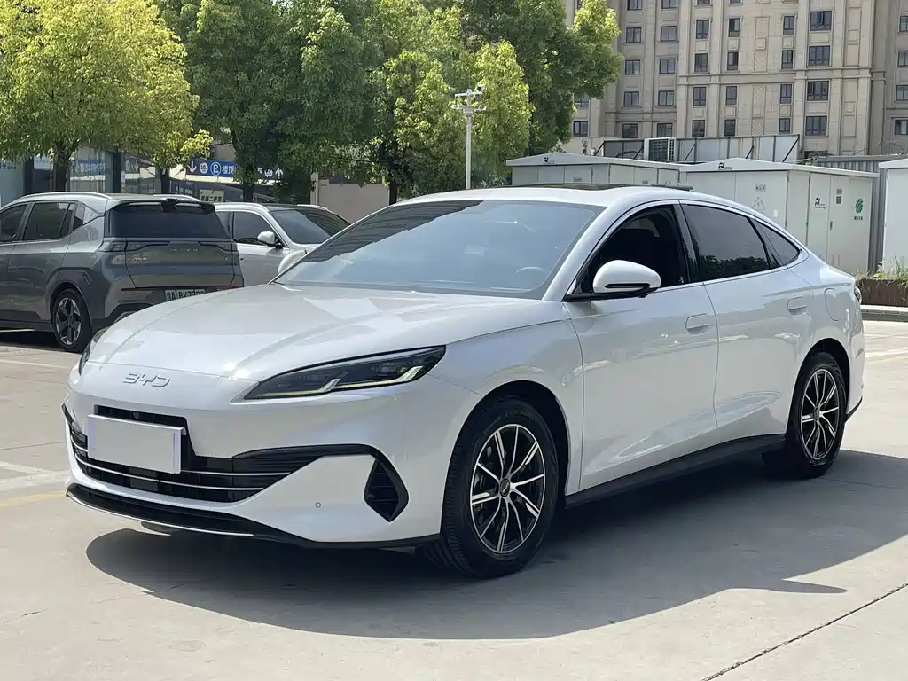 BYD 海豹06 2025